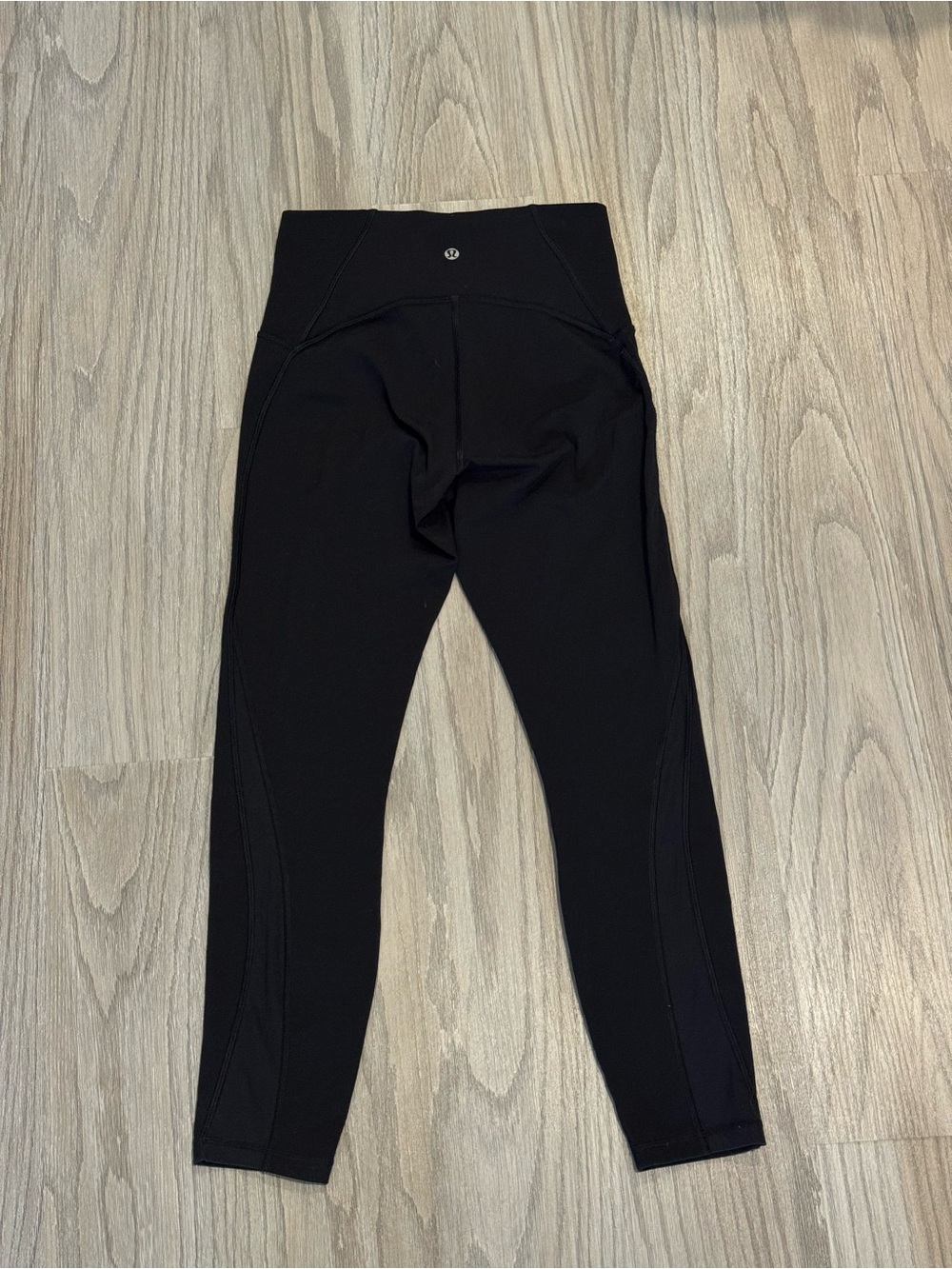 Lululemon Black High Rise Crop Leggings Size 6 24” Inseam
